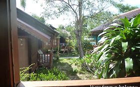 Haad Salad Resort